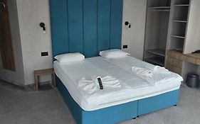 Бяла Къща Семеен хотел